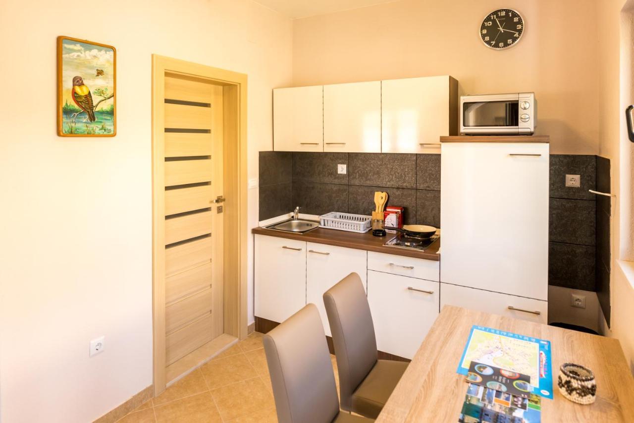Villa Lovric Marina Ngoại thất bức ảnh